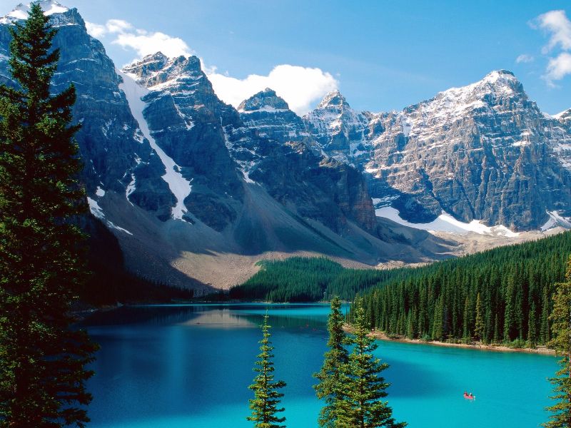 moraine-lake_-banff-national-park_-canada.jpg